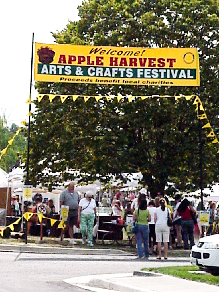 Winchester Apple Harvest Festival 2024 Lacy Gabriela